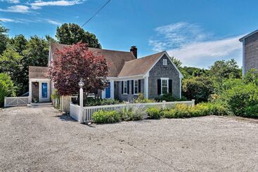 Hus på landet Waterfront Hyannis Gem: Walk To Hyannis Port Beach