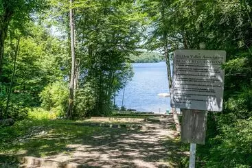 Mökkimajoitus Cozy Tuftonboro Home W/ Deck   Walk To Beaches!