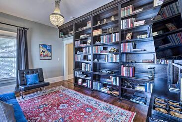 Mökkimajoitus Immaculate Birmingham House W/ Covered Porch!