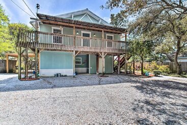 Landhus Pensacola Home   2 Blocks From Boat Launch!