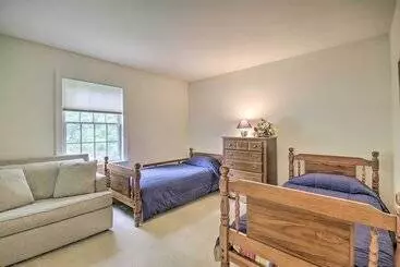 Mökkimajoitus Spacious Mercersburg Home At Whitetail Resort