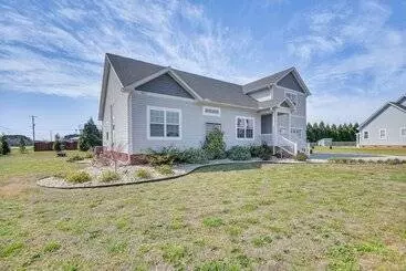 Mökkimajoitus Stunning Cape Charles Retreat ~ 1 Mi To Beach