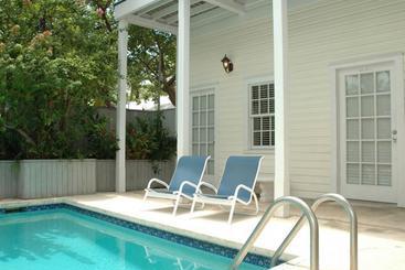 Bed and Breakfast Azul Key West