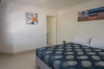 Bilinga Beach Motel