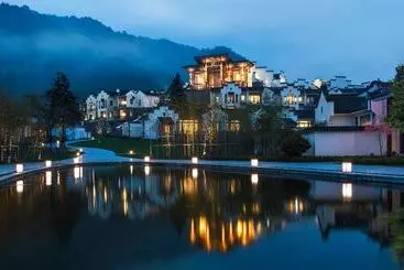 Banyan Tree Hotel Huangshan The Ancient Charm Of Huizhou, A Paradise