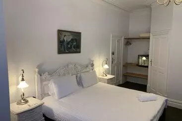 Pension Arundel S Boutique Accommodation
