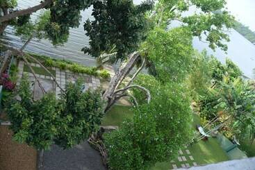 بنسيون River Side Inn Fuji