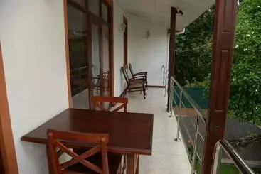 Pensão River Side Inn Fuji