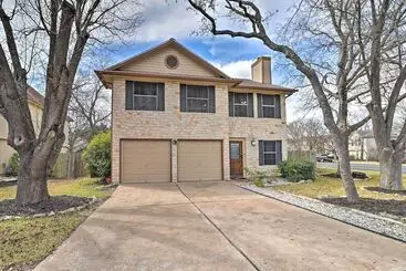 コテージ Austin Abode W/ Deck & Grill   15 Mi To Dtwn!
