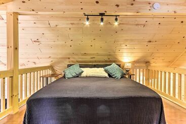 بيت ريفى Idyllic Cabin In The Heart Of Hocking Hills