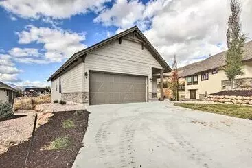 Mökkimajoitus Scenic Eden Gem W/ Hot Tub ~ 6 Mi To Ski Area