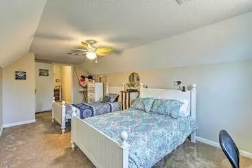 コテージ Spacious Mt Juliet Home W/ 1 Acre Yard!