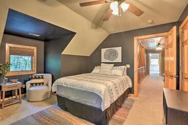 بيت ريفى Country Cabin W/ Wraparound Deck & Views!