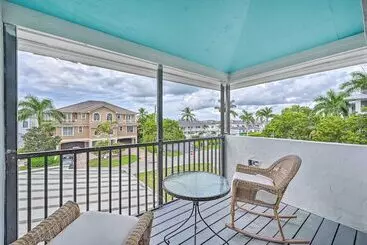 コテージ Waterfront Marco Island House With Shared Dock!
