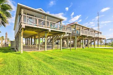 Casa Rural Colorful Freeport Home W/ Grill, Walk To Beach