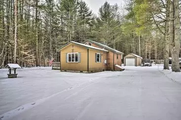 Mökkimajoitus Pet Friendly Brantingham Cabin By Atv Trails