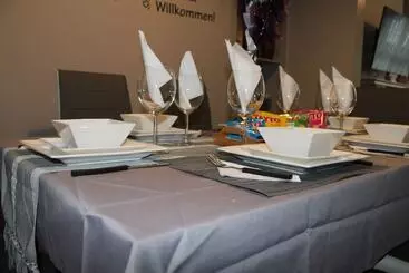 اقامتگاه Stunning 4 Bed House In Belfast