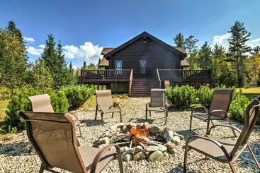 Mökkimajoitus Spacious Twin Mountain Vacation Rental On 5 Acres!
