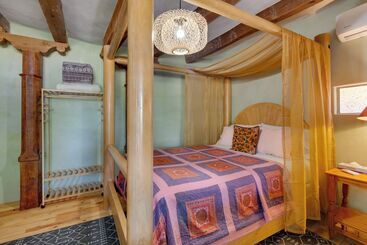 بيت ريفى Santa Cruz Home W/ Mountain Views!