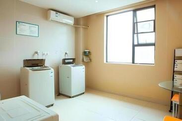 City Comfort Inn Hezhou Municipal Square