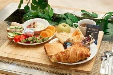 호텔 B&b Hôtel Près De Disneyland Paris