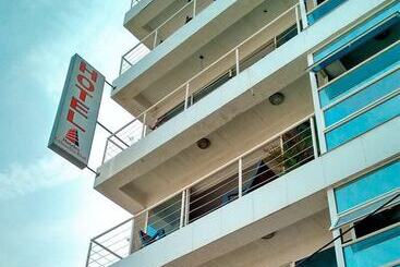 ホテル Hcr Cartagena