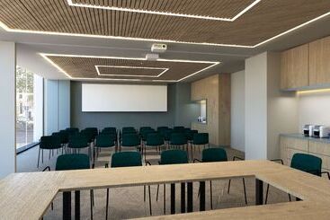 هتل Hampton By Hilton Szczecin East