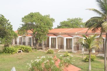 Golden Sun Beach Resort