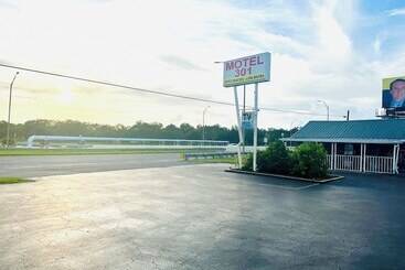 Motel 301