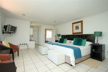 Bed & Breakfast Ikhaya Guest House