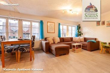 Жильё для туристов Apartments Unter Dem Schloß