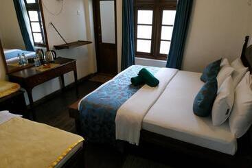 Hotel The Golf Green City Bungalow