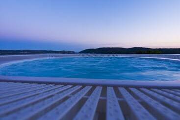 膳宿费 Villa Paradisa Guest House