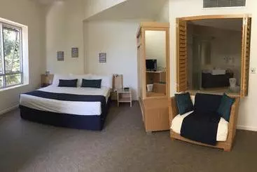 Hotel Stradbroke Island Beach