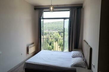 هاستل Kechi House Forest Apart