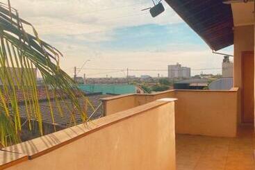 Auberge Hôtelière Pousada Girassol