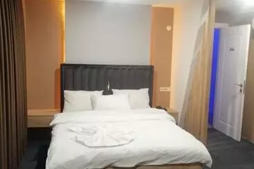 Mari̇t Blue Otel