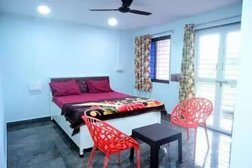 Sahyadri Hotel And Room Stay