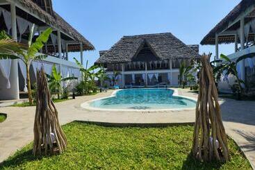 استراحتگاه Riccardella House Rafiki Tamu