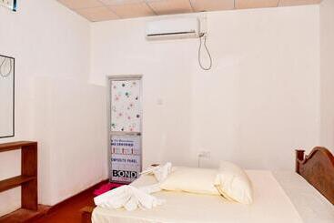 Nilaveli Nature Lagoon Resort