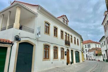 מלון דירות Oh Studios Lousã