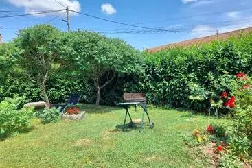 Aamiaismajoitus (B&B) Vallée Du Serein