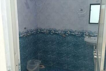 Hotell Aswal Home Stay And Resorts