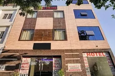 Fabhotel Vishal Palace