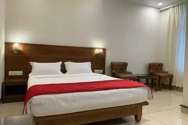 Hotel Jesta Residency