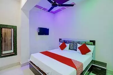 Oyo Flagship Hotel Sunrise And Restaurant