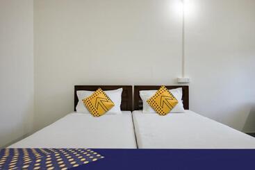 فندق Al Ameen Punnapra