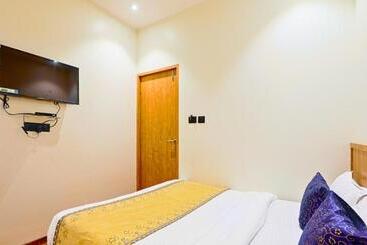 Qotel Hotel Rama Rohini Sector 24 Couple Friendly