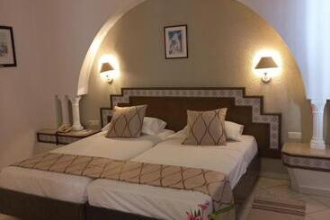 호텔 Tunisia Lodge