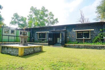 Resort Fabhotel Vishwakirti Agri